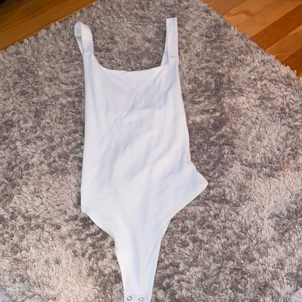 ✨CHARLOTTE RUSSE bodysuit✨